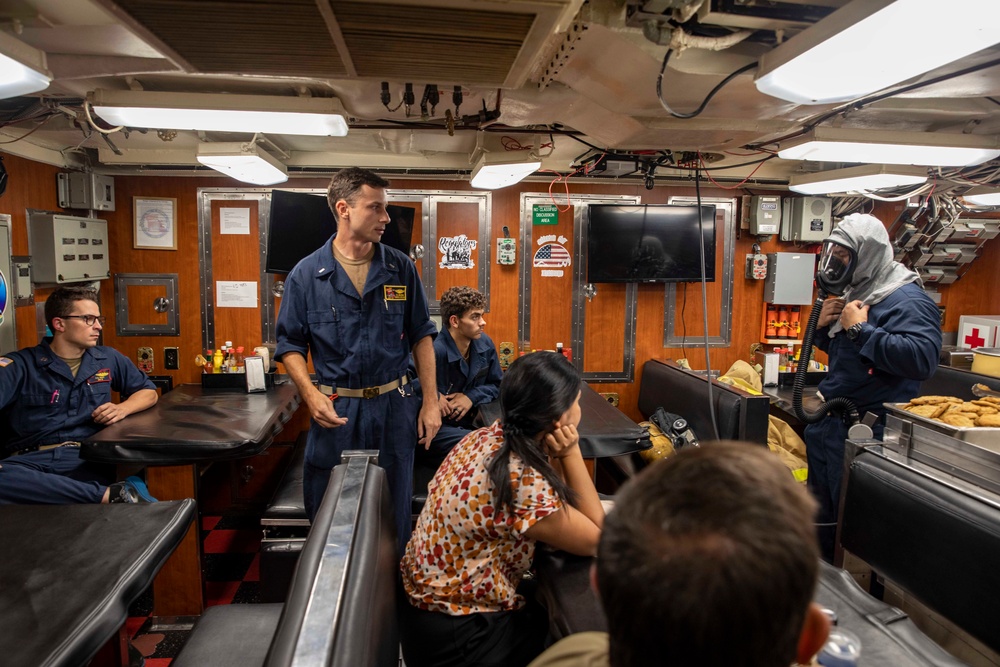 USS Jefferson City Underway for Family Day Cruise