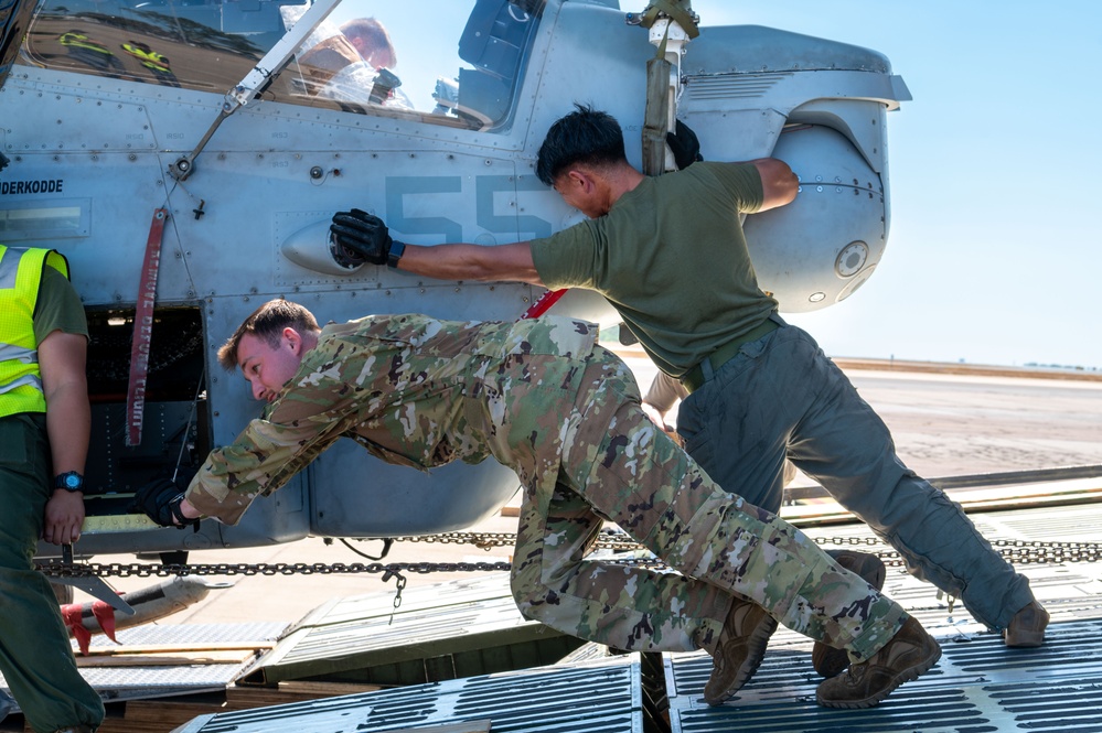 U.S. Air Force C-5 Galaxy delivers U.S. Marine helicopters to Australia