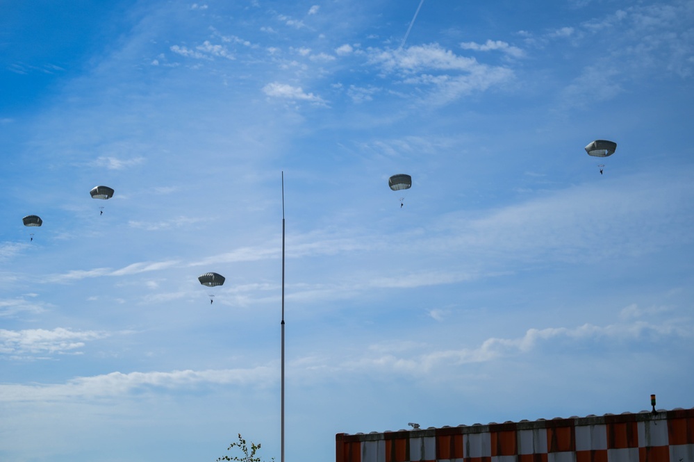 NATO Interfly and joint airborne training takes place at Ramstein AB