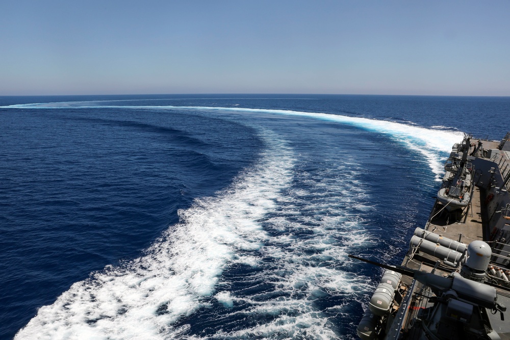 USS Paul Ignatius Torpedo Avoidance Drill