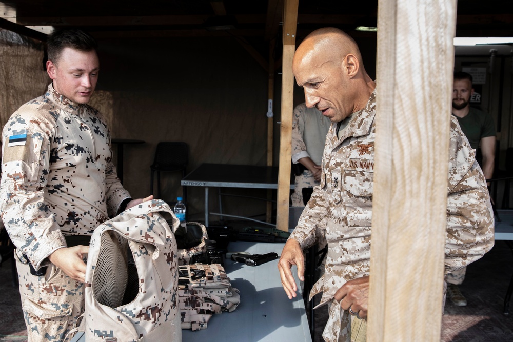 CENTCOM Senior Enlisted Leader Visits Erbil Air Base