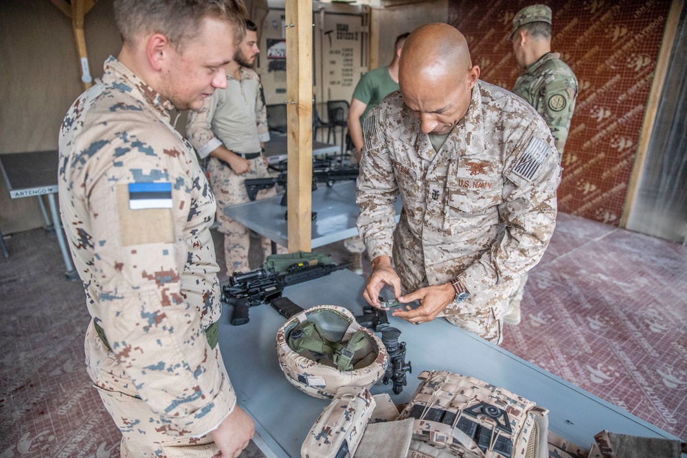 CENTCOM Senior Enlisted Leader Visits Erbil Air Base