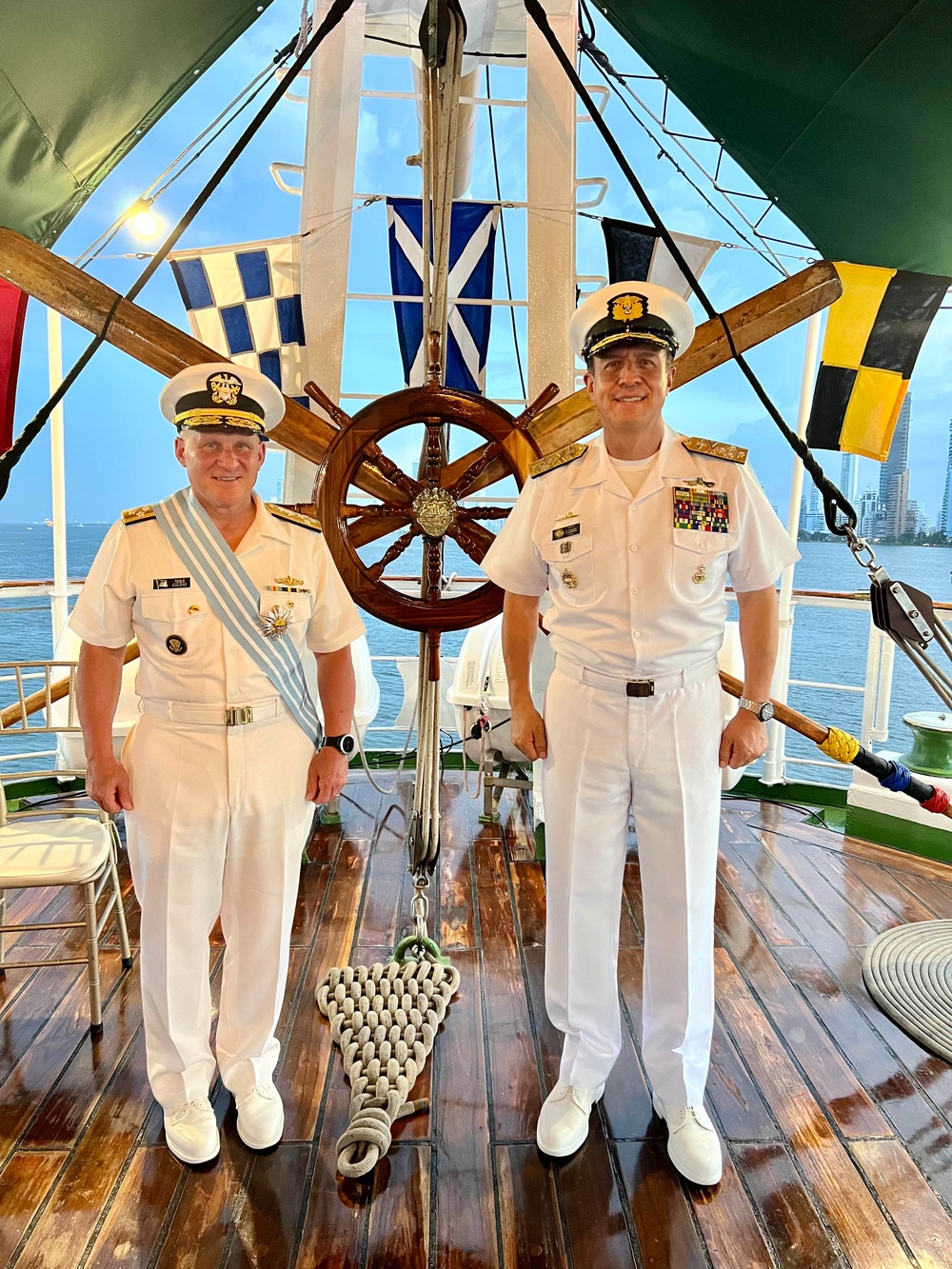CNO visits Colombia for UNITAS