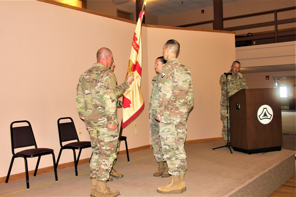 New Fort McCoy Garrison CSM takes charge during change-of-responsibility ceremony at installation