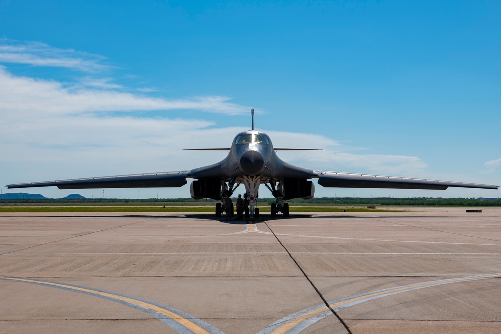 B-1B Lancers depart for Bomber Task Force missions in USAFE