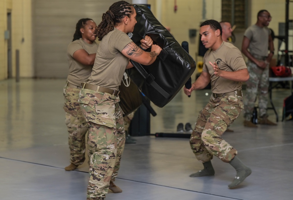 908 SFS Engages in Expandable Baton Training