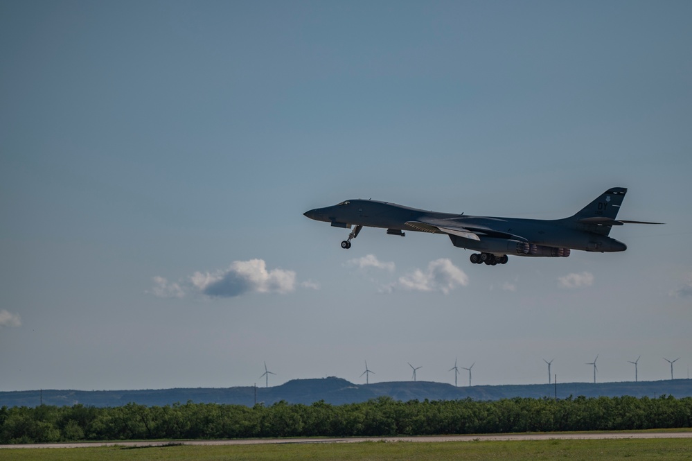 B-1B Lancers depart for Bomber Task Force missions in USAFE