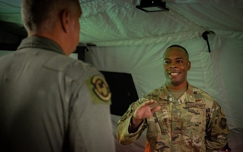 AMC CC visits Travis AFB, spends time with 60 AMW, 621 CRW Airmen