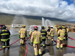 Firefighters from Hawaiian Islands train at Pōhakuloa Training Area