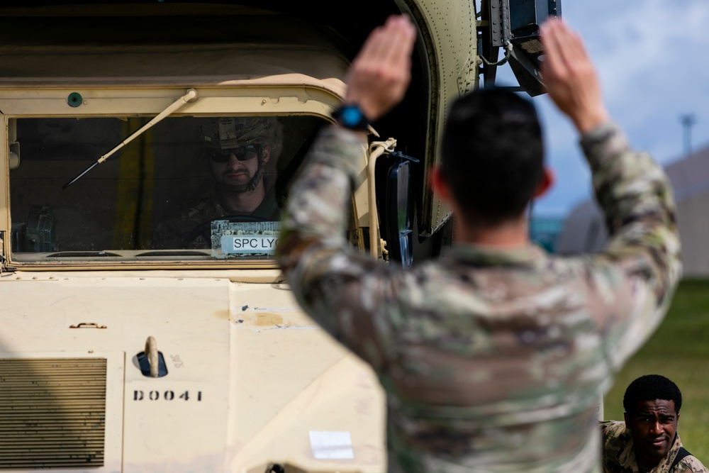 4th Infantry Division Soldiers strengthen tactical skills through CH-47 Chinook cold load training in Latvia