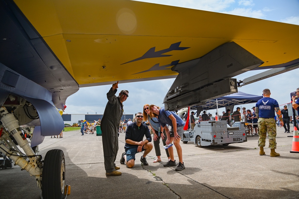 148th Fighter Wing Supports Duluth Airshow