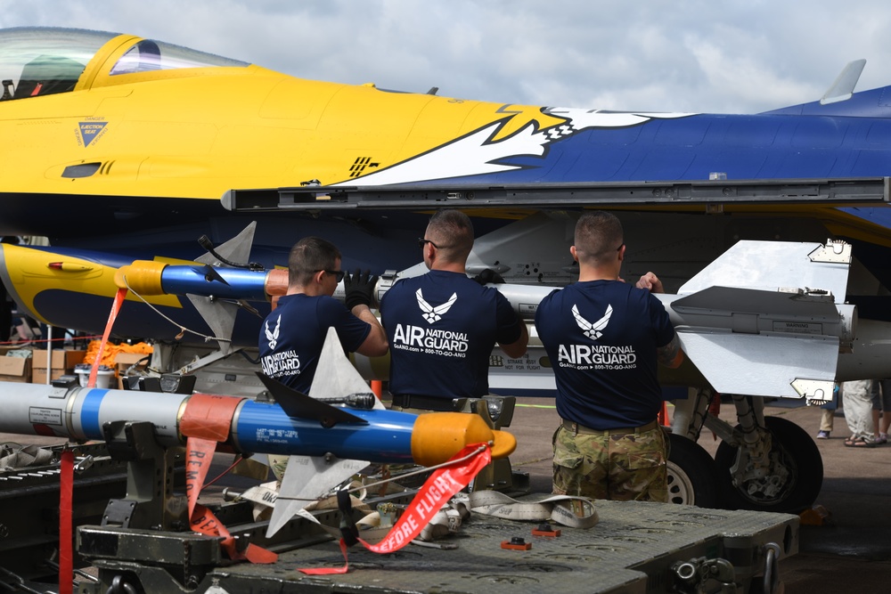 148th Fighter Wing Supports Duluth Airshow