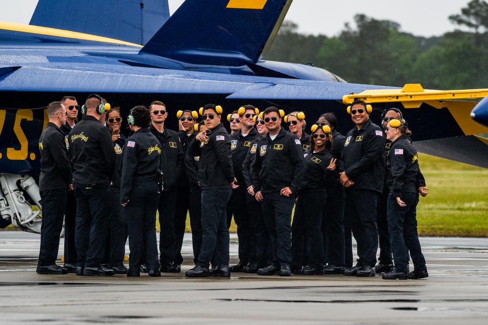 Blue Angels Perform at the Wings Over Wayne Air Show.