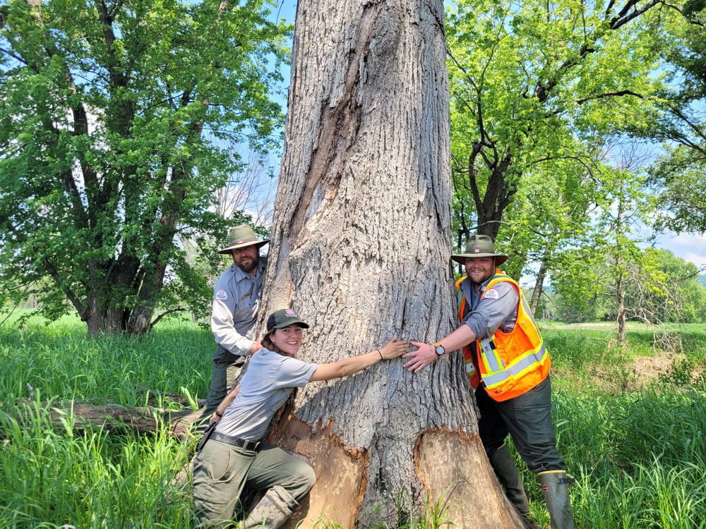 The Corps plants the seeds for success on Goose Island