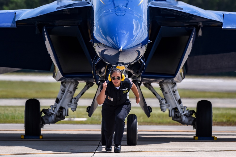 Blue Angels Perform at the Wings Over Wayne Air Show.