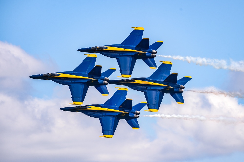 Blue Angels Perform at the Wings Over Wayne Air Show.