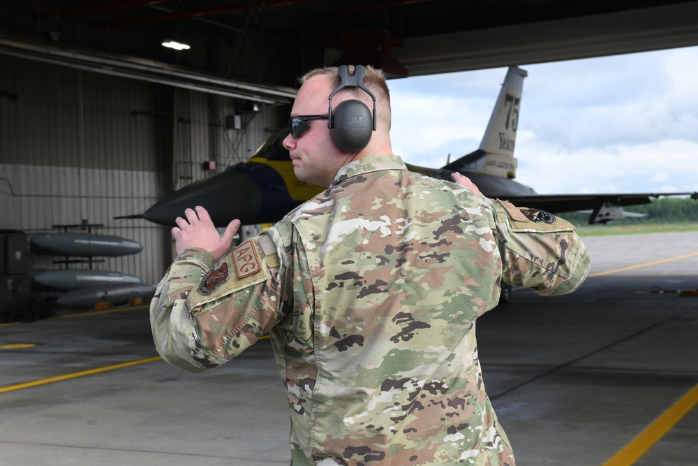 148th Fighter Wing's heritage F-16 takes first flight