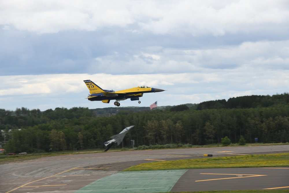 148th Fighter Wing's heritage F-16 takes first flight