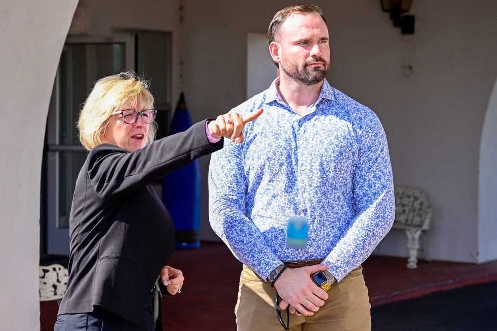Congressional Field Representative visits NSWC Corona