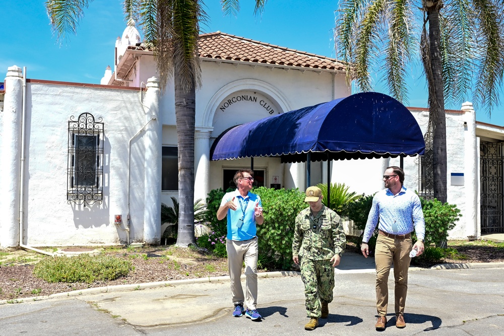 Congressional Field Representative visits NSWC Corona