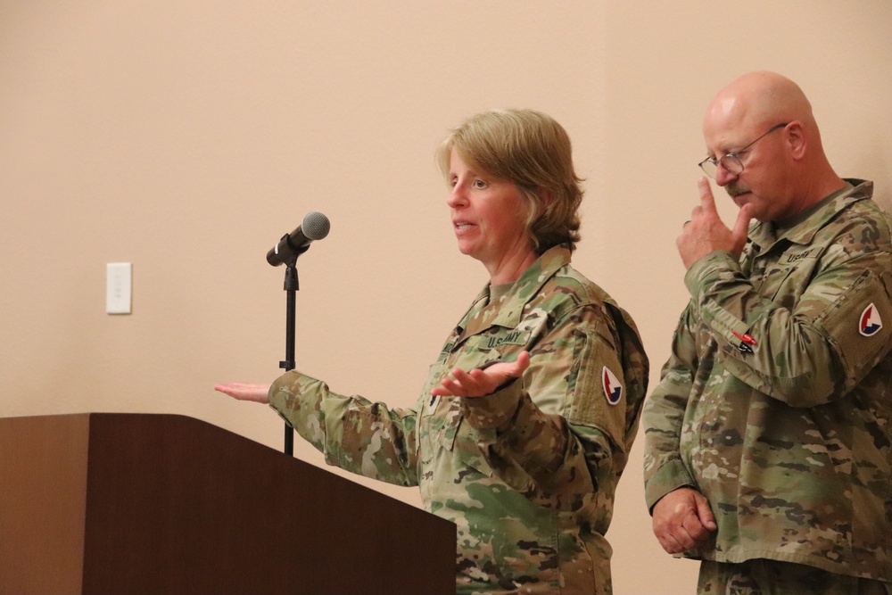 New officer takes command of Headquarters and Headquarters Company, USAG-Fort McCoy