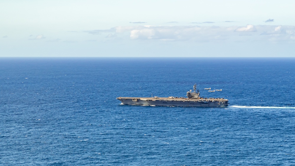 Carrier Air Wing 5 conducts change of command ceremony aboard USS Ronald Reagan (CVN 76)