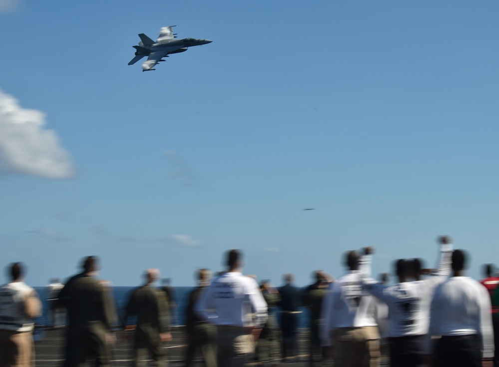 Carrier Air Wing 5 conducts change of command ceremony aboard USS Ronald Reagan (CVN 76)