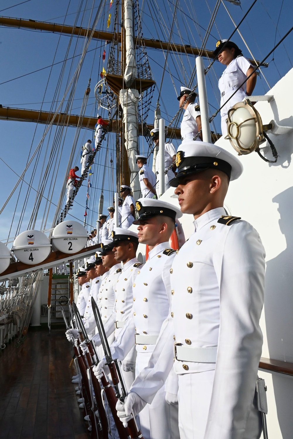 CNO presented Colombian Order of Naval Merit