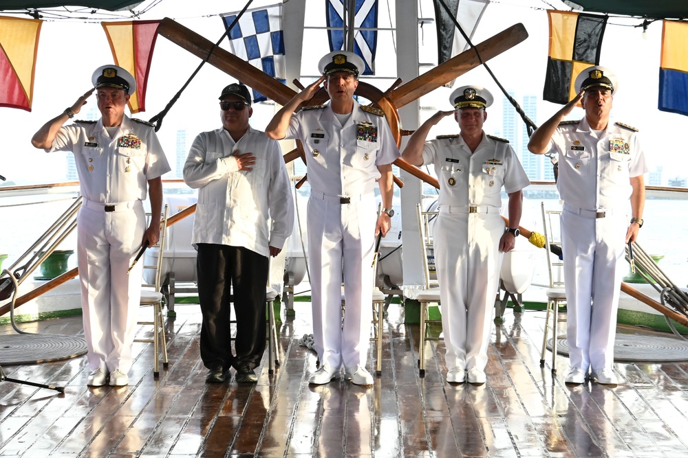 CNO presented Colombian Order of Naval Merit