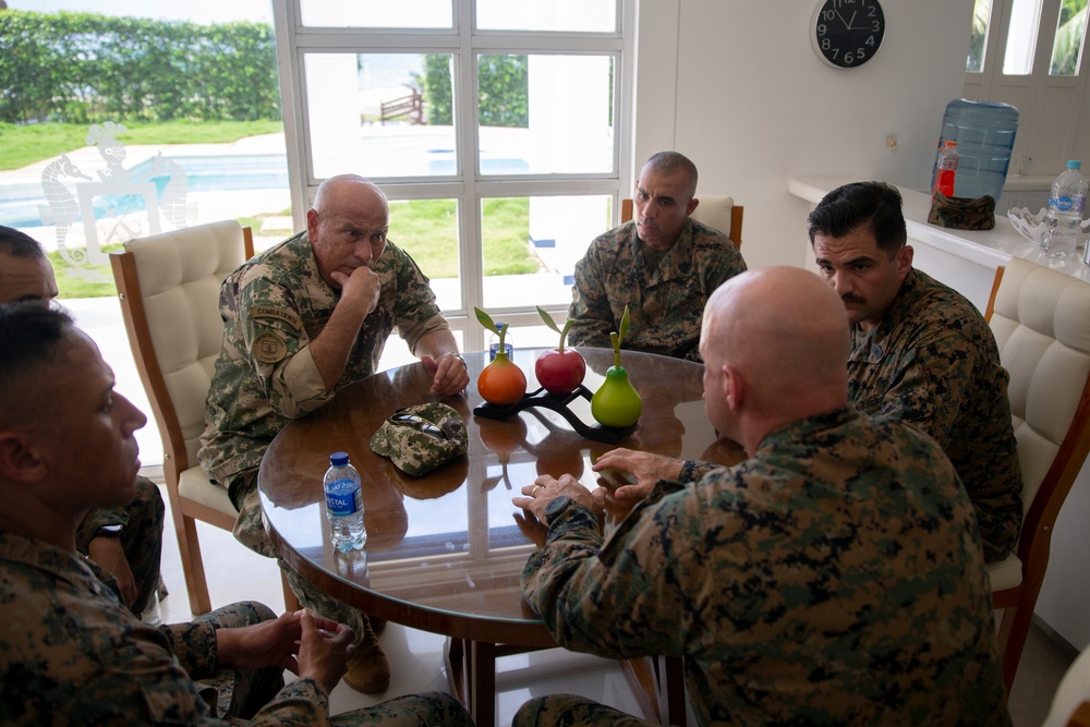 UNITAS 2023: Commander of MARFORSOUTH Visits Colombian Marine Corps