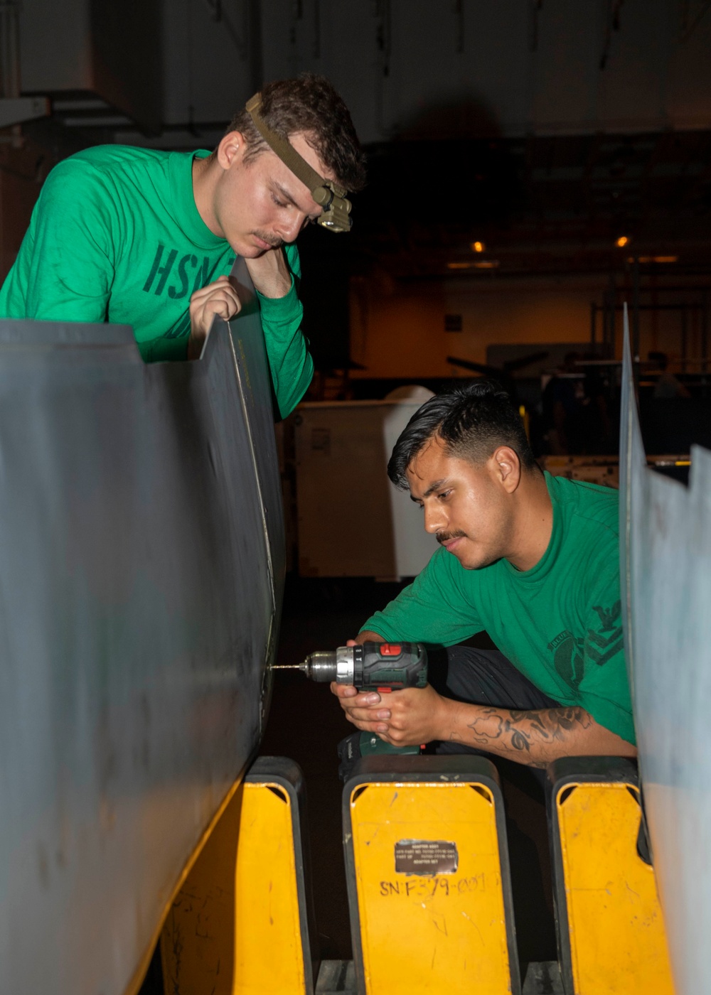 USS Carl Vinson (CVN 70) Sailors Conduct Routine Maintenance