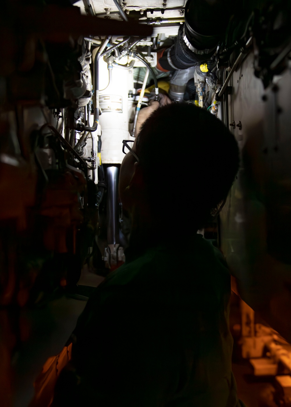 USS Carl Vinson (CVN 70) Sailor Conducts Routine Maintenance