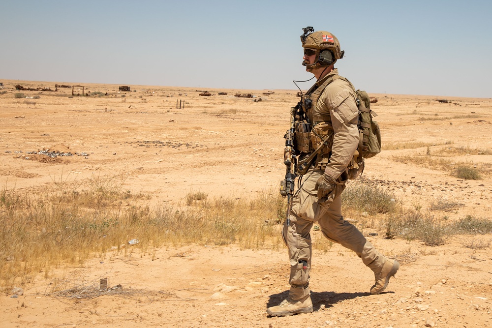 Norwegian soldiers conduct a live-fire exercise at Al Asad Air Base