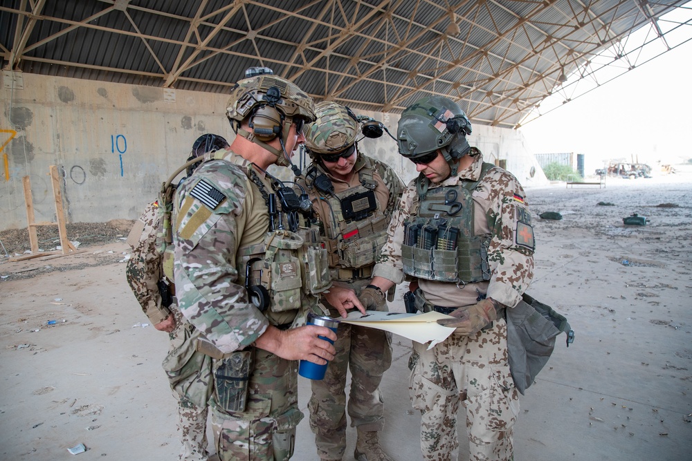 U.S. Army Soldiers compete for the German Schützenschnur badge at Al Asad Air Base