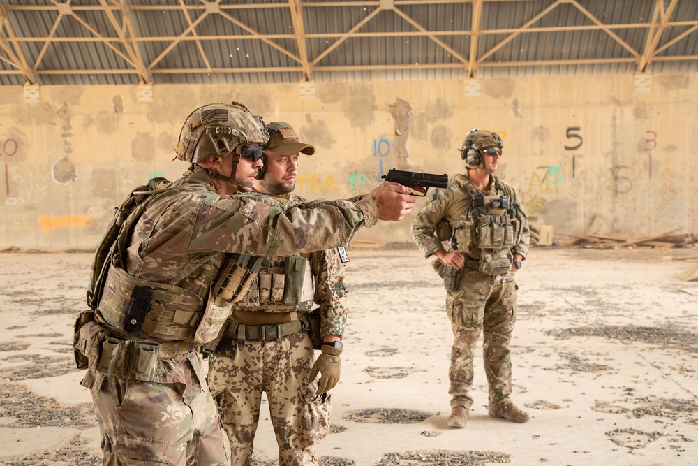 U.S. Army Soldiers compete for the German Schützenschnur badge at Al Asad Air Base