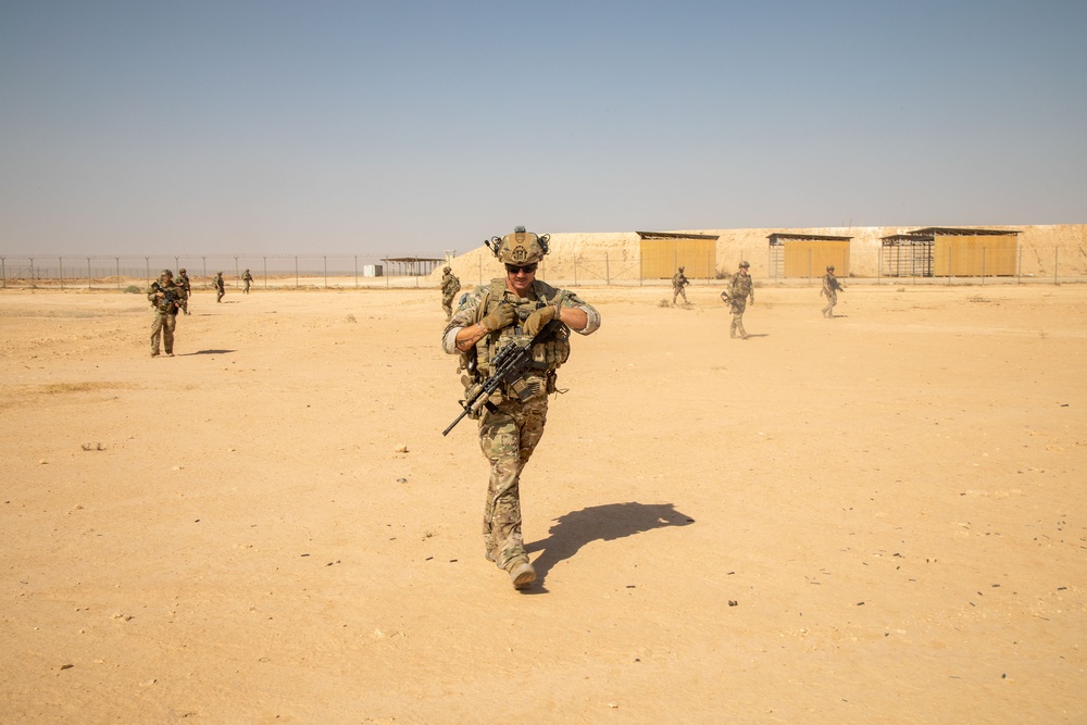 U.S. Army Soldiers conduct a training exercise at Al Asad Air Base