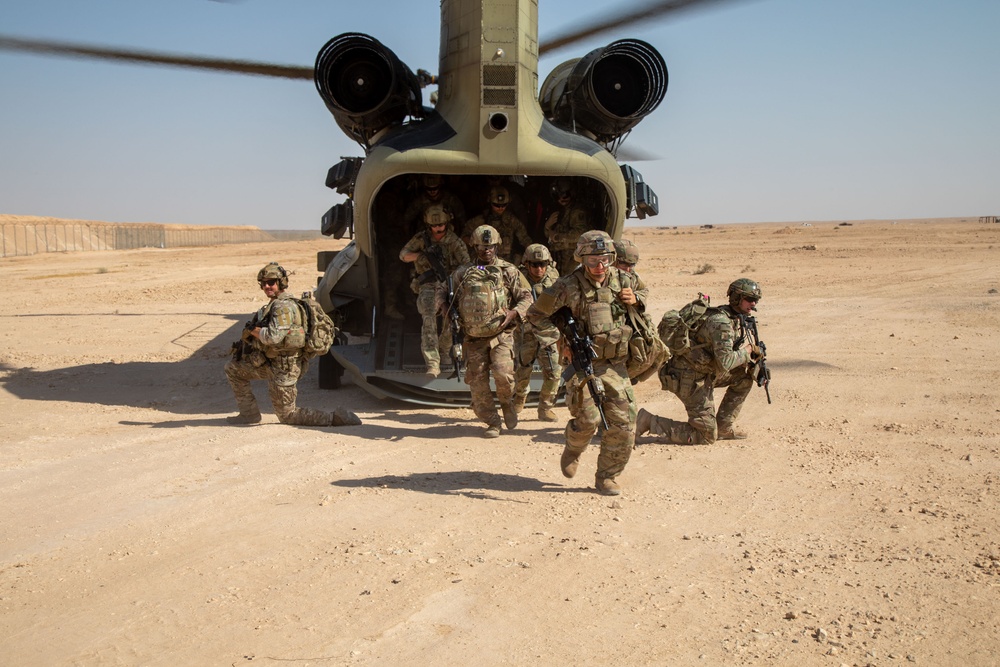 U.S. Army Soldiers conduct a training exercise at Al Asad Air Base