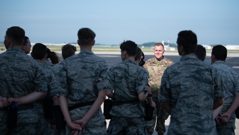 Indiana Wing Civil Air Patrol visits 122nd Fighter Wing