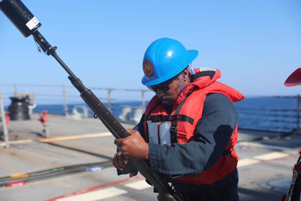 USS Paul Ignatius Underway Replenishment