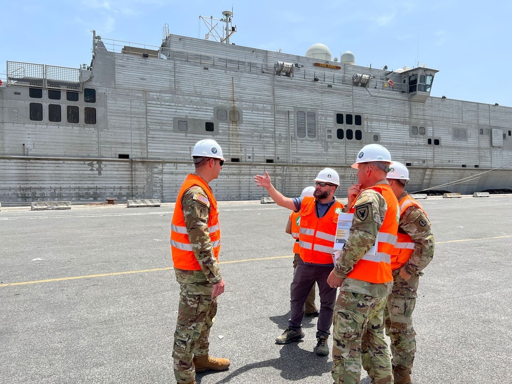 Joint service ‘Pitch and Catch’ transport mission ends at Livorno port
