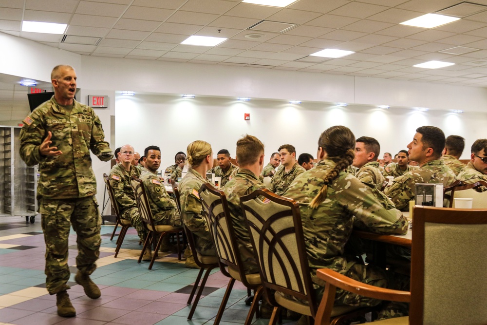 Col. Ken Dwyer speaks at 3BCT Spiritual Fitness Lunch