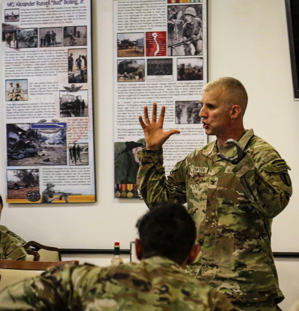 Col. Ken Dwyer speaks at 3BCT Spiritual Fitness Lunch