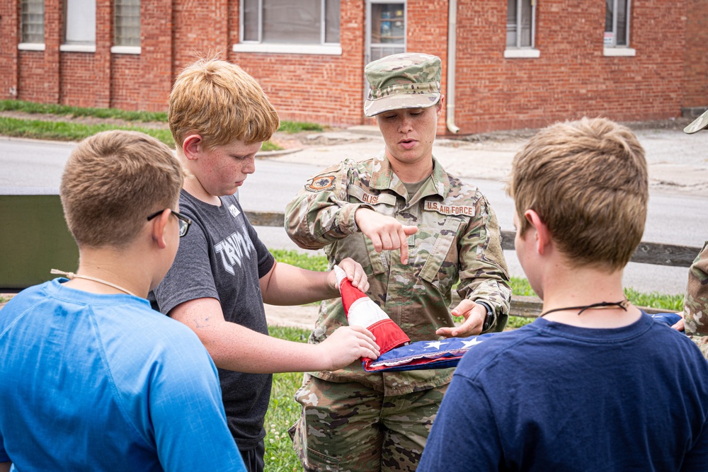 Missouri Honor Guard teach children about flag folding