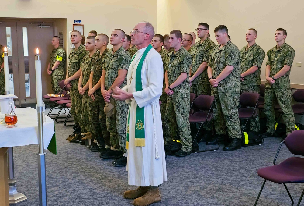 Chief of Chaplains visits Recruit Training Command