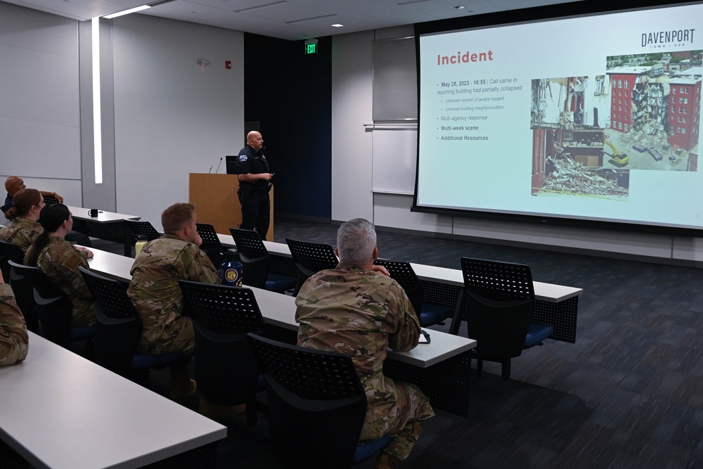 132d Wing Chaplain team visits Davenport Police Department; Learns about support during crisis