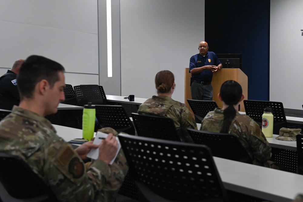 132d Wing Chaplain team visits Davenport Police Department; Learns about support during crisis