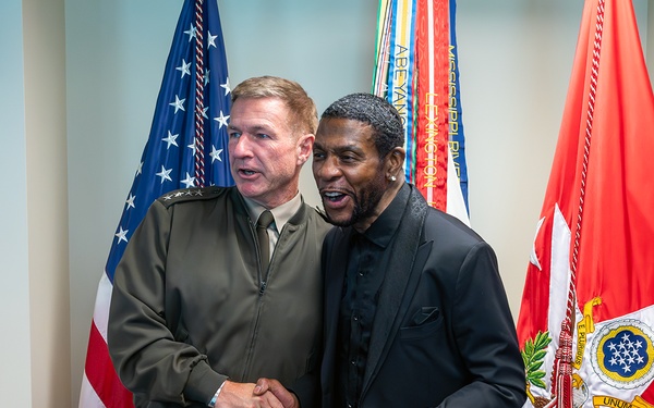 LTG Vereen Hosts R&amp;B singer Keith Sweat