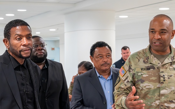 LTG Vereen Hosts R&amp;B singer Keith Sweat