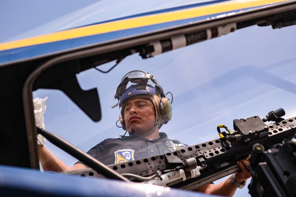 Blue Angels Perform at the Great Tennessee Air Show.