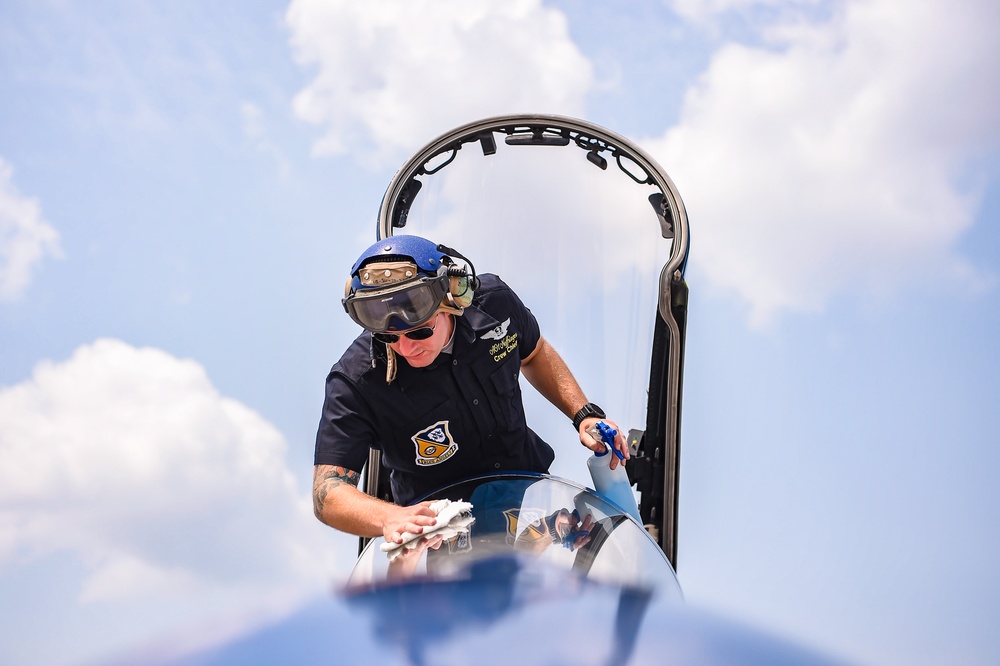 Blue Angels Perform at the Great Tennessee Air Show.